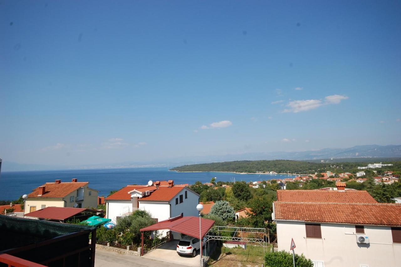 Apartments Dida By El-Pi Tours Njivice Bagian luar foto
